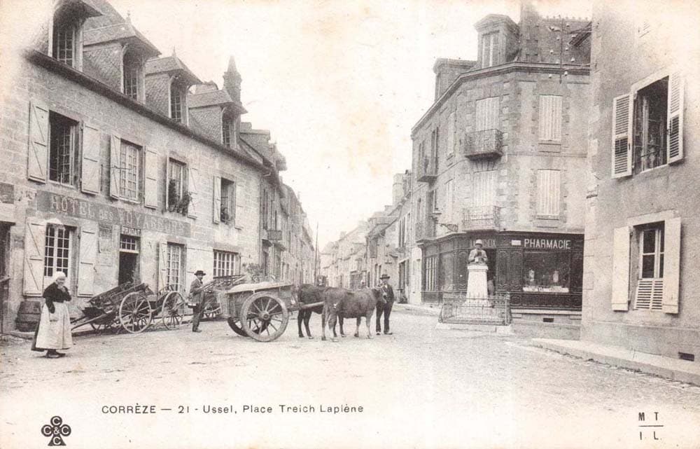 Ussel (19200 - Corr�ze) - Le Casino et la Promenade de la Plage
